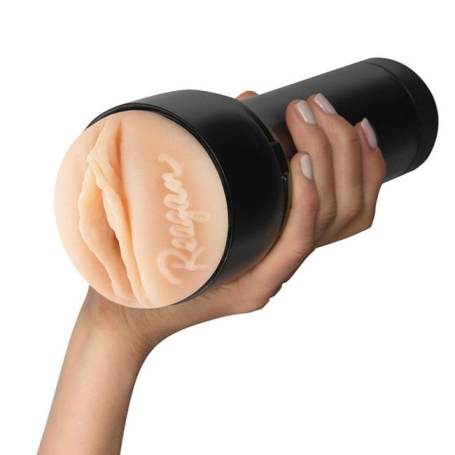 Мастурбатор Kiiroo - Reagan Foxx